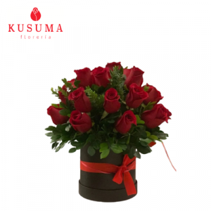 R77 - Sombrerera Roses